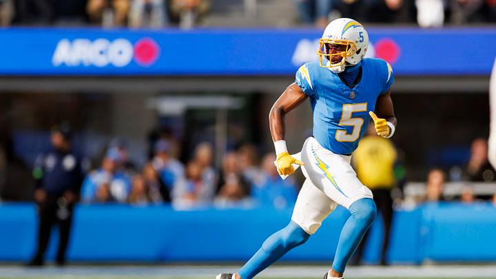Kansas City Chiefs v Los Angeles Chargers