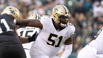 New Orleans Saints guard Cesar Ruiz