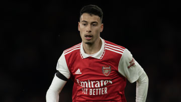 Arsenal buscará mantenerse en la punta de la Premier League