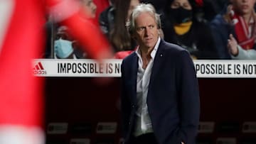 Técnico português está livre no mercado desde que foi demitido do Benfica, em dezembro