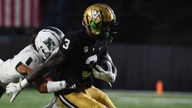 Vanderbilt Commodores wide receiver Quincey Skinner catches a pass during a college football game in the SEC.