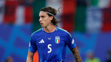 According to CaughtOffside, Arsenal is on the verge of a major transfer coup as they approach finalizing a deal for Riccardo Calafiori from Bologna, a player also targeted by Tottenham Hotspur.