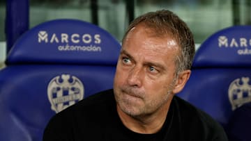 Hansi Flick, vainqueur de la Liga, la Coupe du Roi et de la Supercoupe d'Espagne avec le FC Barcelone l'an dernier.