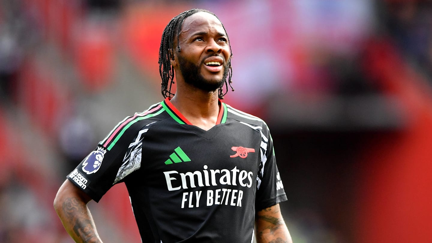 Chelsea Seeks £20m for Out-of-Favour Raheem Sterling Transfer