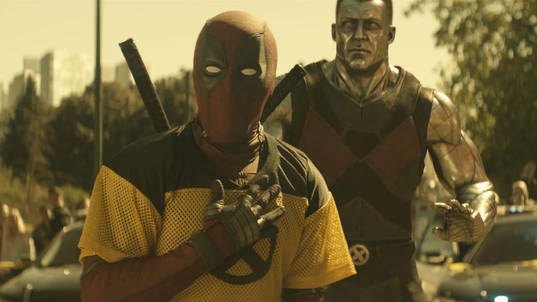 mb0340_pubstill_v0212.1010 – Deadpool (Ryan Reynolds) and Colossus in Twentieth Century Fox’s DEADPOOL 2. Photo Credit: Courtesy Twentieth Century Fox.