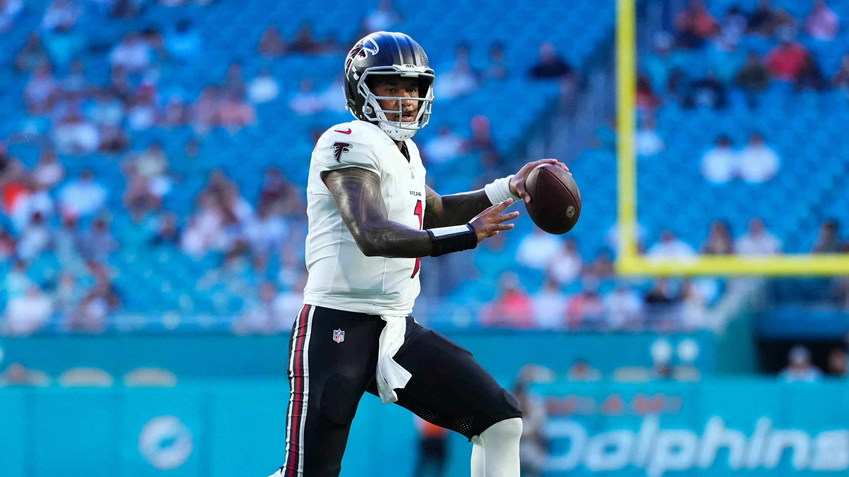 Why the Falcons Kept Four Quarterbacks on Their 53-Man Roster
