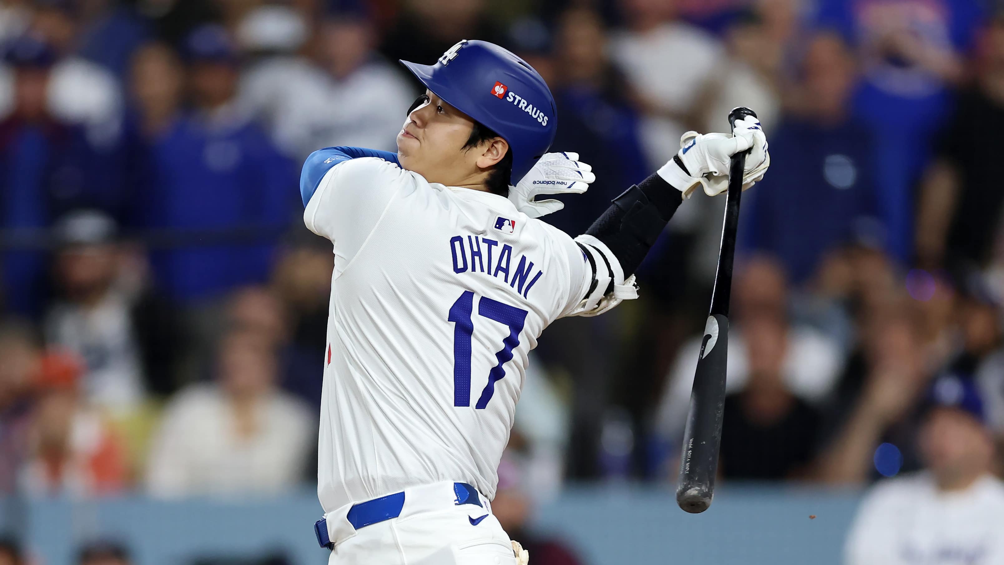 在美國職棒大聯盟 (MLB) 歷史上，每次都有兩位 MVP 在世界大賽中在大谷對陣法官之前對決