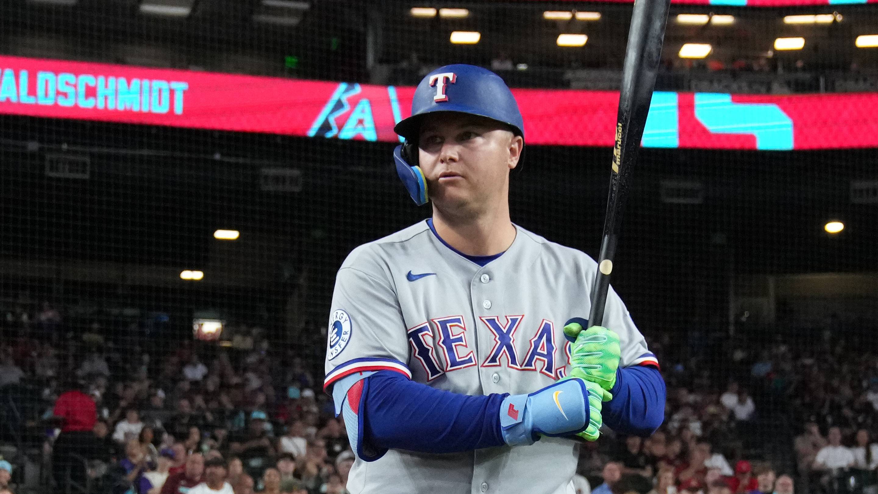 MLB Insider sees Rangers and Joc Pederson dancing alone this offseason, but it would be a mistake