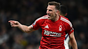 C. Wood, buteur de Forest