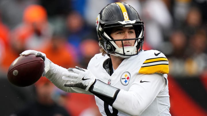 Kenny Pickett, shown throwing a pass for his former team, the Pittsburgh Steelers, during the 2023 season. The Eagles traded for Pickett on March 15, 2024.