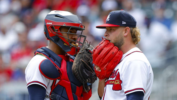 Houston Astros v Atlanta Braves