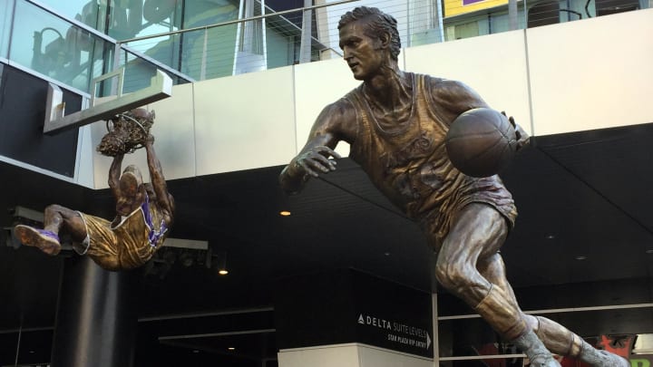 Apr 9, 2017; Los Angeles, CA, USA; Statues of Los Angeles Lakers former guard Jerry West (44) and center Shaquille O'Neal (34) outside of the Staples Center during a NBA basketball game against the Minnesota Timberwolves. Mandatory Credit: Kirby Lee-USA TODAY Sports