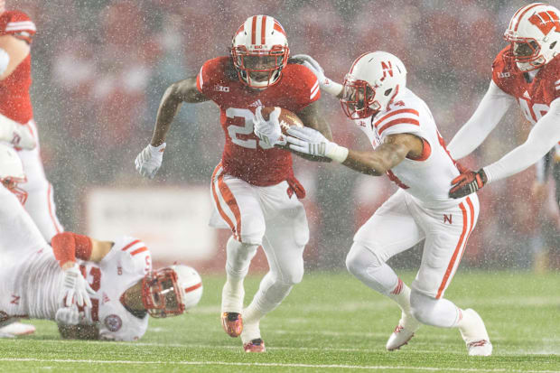 Melvin Gordon vs. Huskers wearing all white