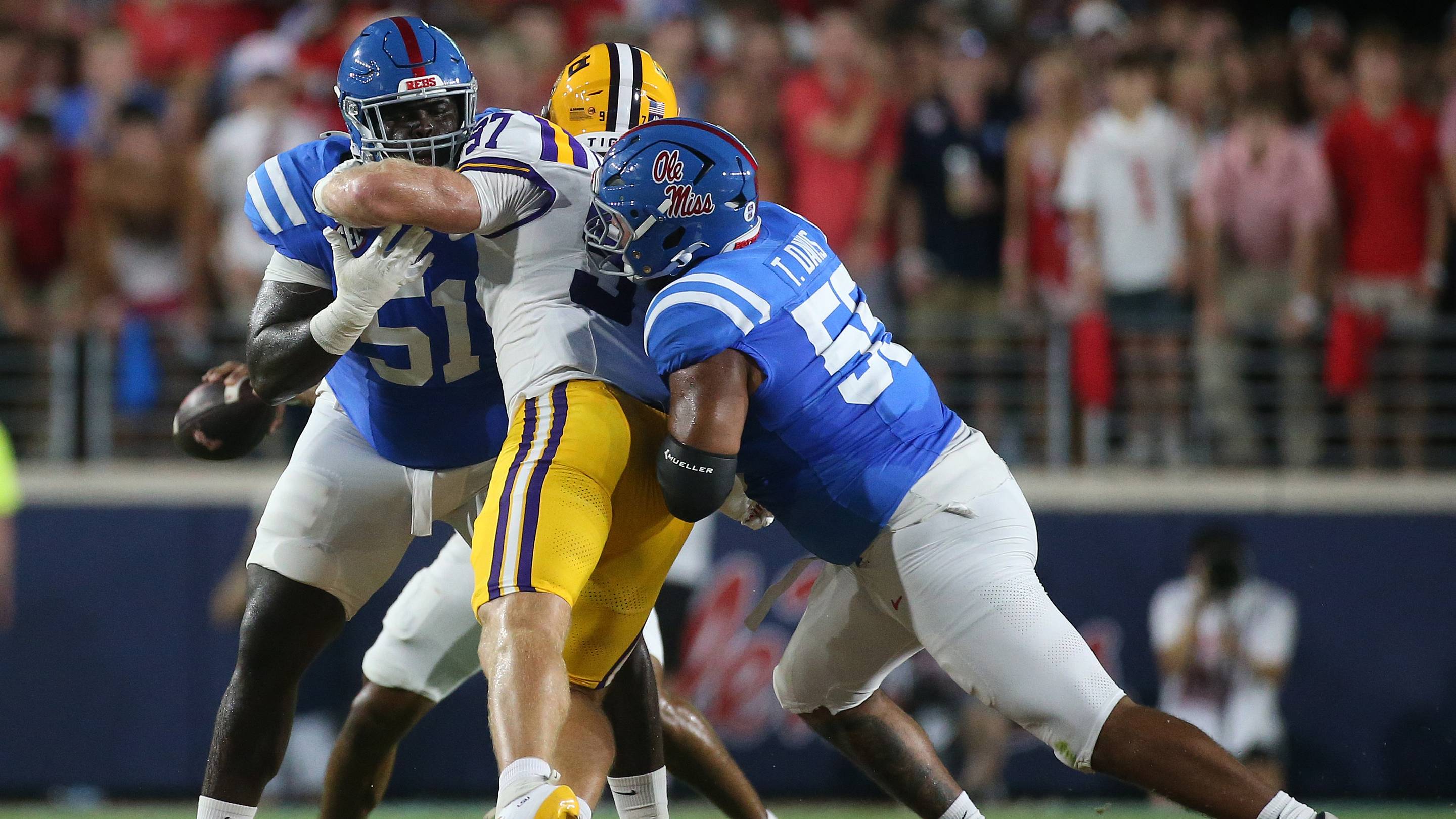 3 Ole Miss Players Questionable vs. Texas on Initial SEC Injury Report