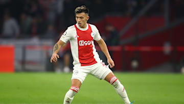 AFC Ajax v SL Benfica: Round Of Sixteen Leg Two - UEFA Champions League