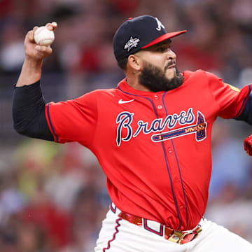 The Braves make a surprising change to the bullpen