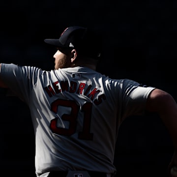 Boston Red Sox pitcher Liam Hendriks (31) warms up prior to the game against the Kansas City Royals at Kauffman Stadium on Aug 6.