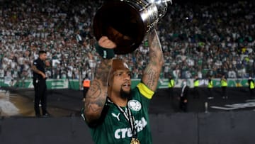 Felipe Melo conquistou três títulos da Libertadores