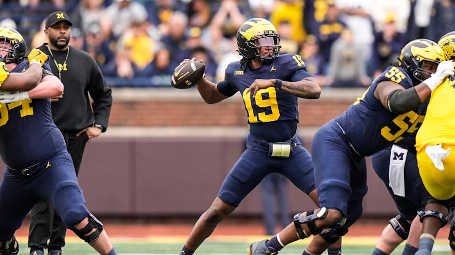 Bryce Underwood earned Michigan's starting job as a true freshman, head coach Sherrone Moore announced on Monday.  | Junfu Han / USA TODAY NETWORK via Imagn Images