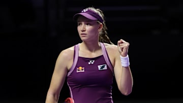 Elena Rybakina defeated Aryna Sabalenka in the 2025 WTA Finals championship match.