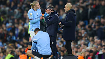 Manchester City v Aston Villa - Premier League