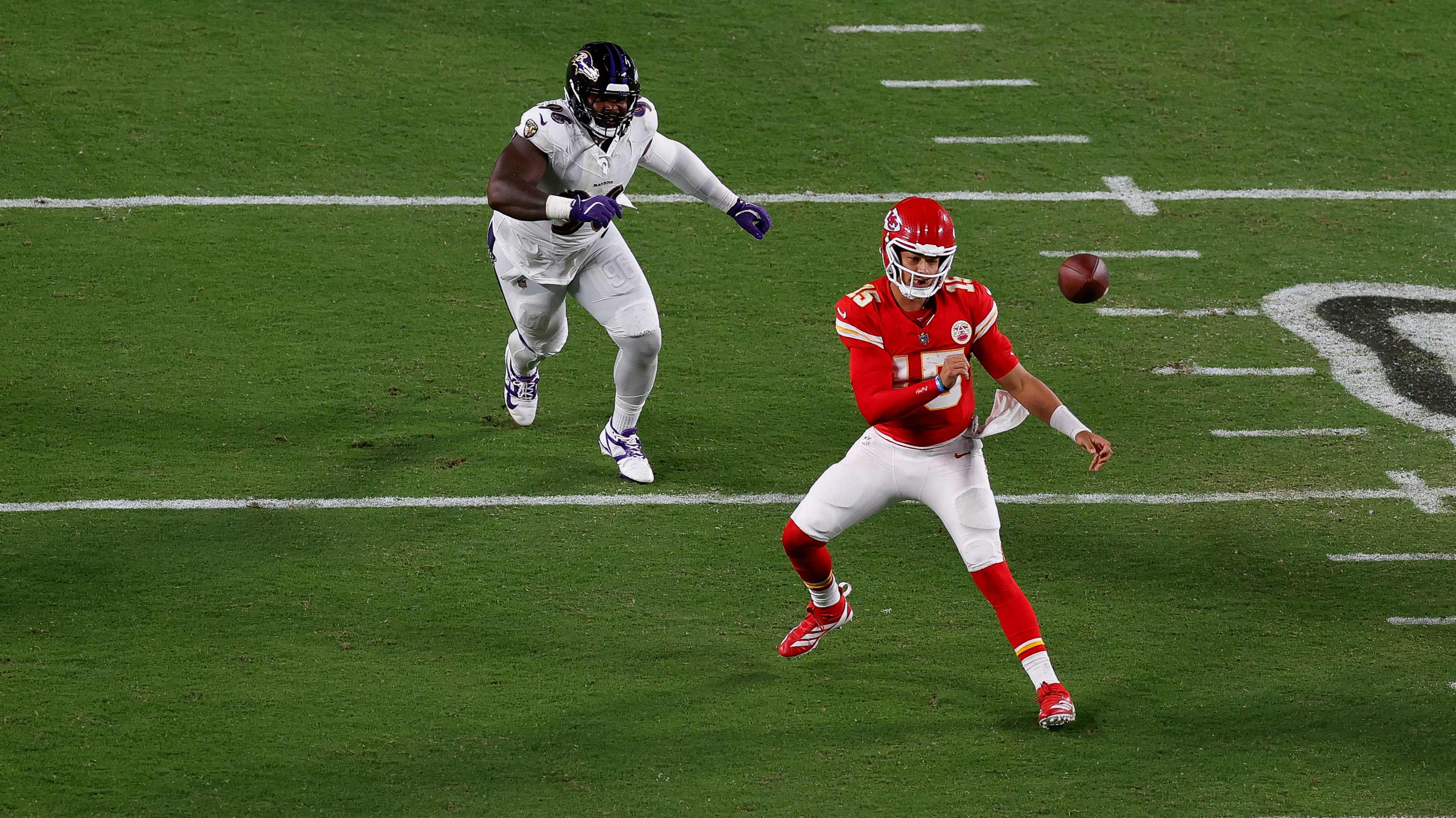 Hollywood Brown completes long road back from injury with Chiefs roster activation