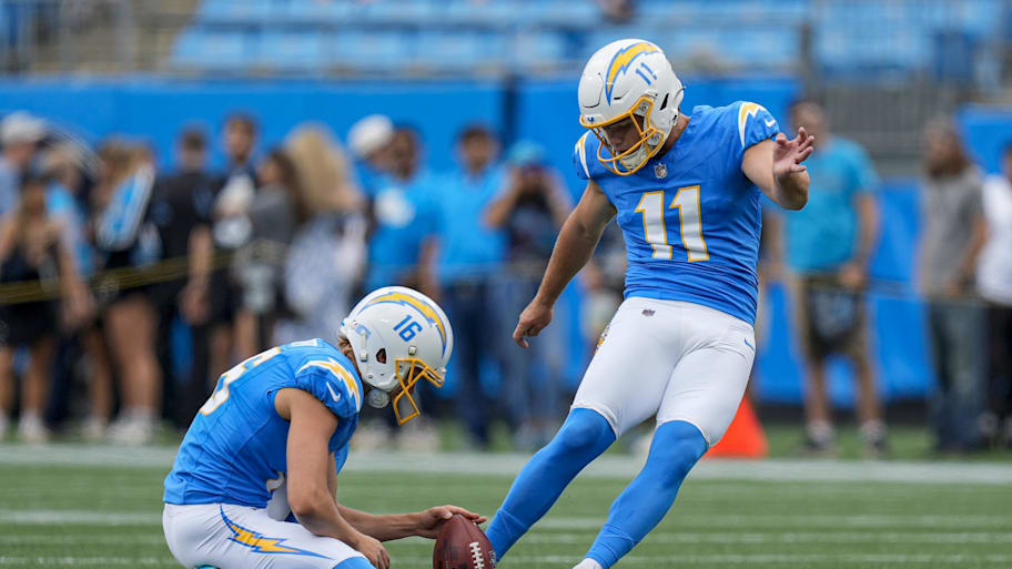 Cameron Dicker’s incredible costume steals the show at heartwarming