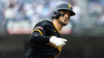 Grandal jugó la temporada pasada con los Piratas 