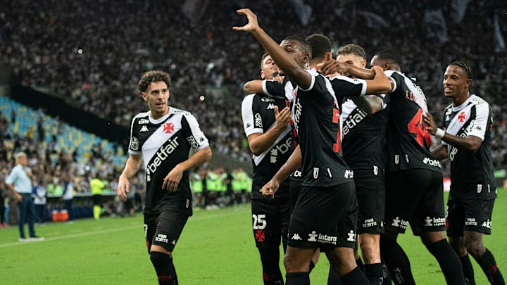 Rayan, camisa 77 do Vasc