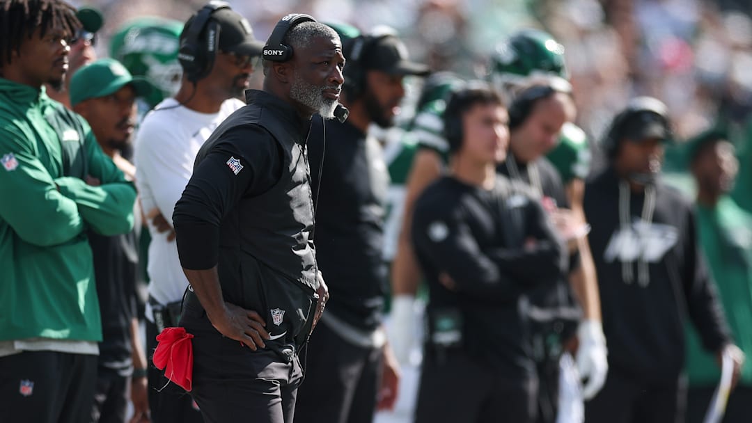New York Jets head coach Aaron Glenn