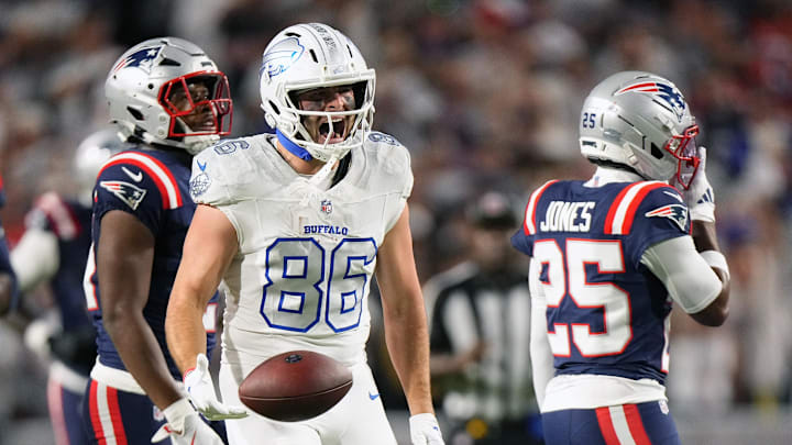 Oct 5, 2025; Orchard Park, New York, USA; Buffalo Bills tight end Dalton Kincaid (86) reacts after a catch against the New England Patriots