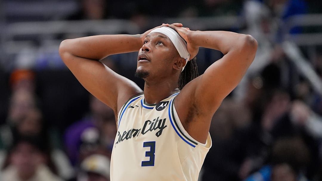 Toronto Raptors v Milwaukee Bucks