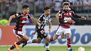 Partida entre Flamengo e Atlético-MG foi marcada por episódios de violência antes da bola rolar
