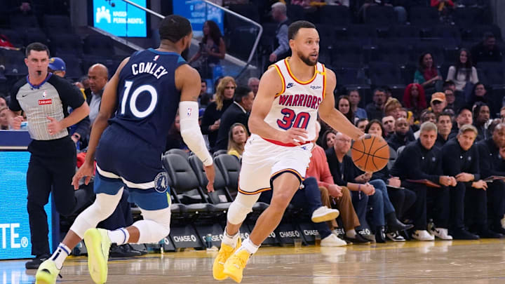 Golden State Warriors guard Stephen Curry is a solid prop target tonight.