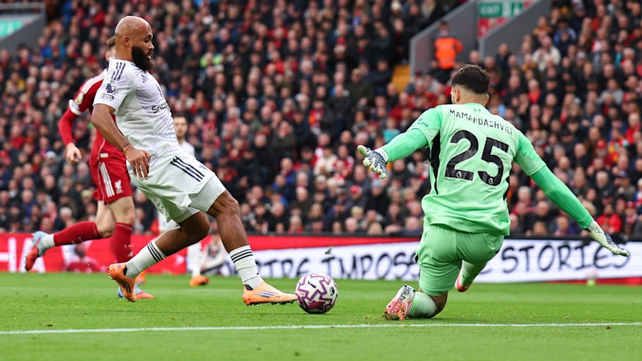 Bryan Mbeumo (left) scoring for Man Utd.