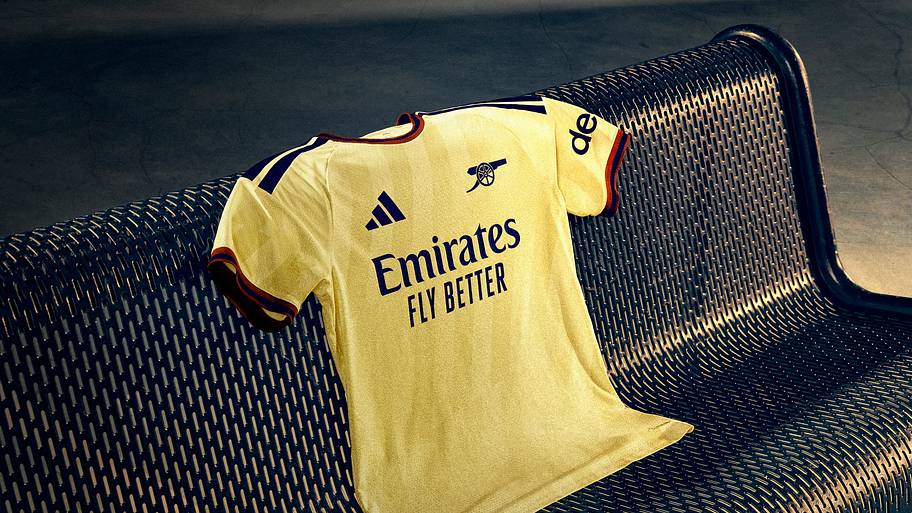 Arsenal third kit