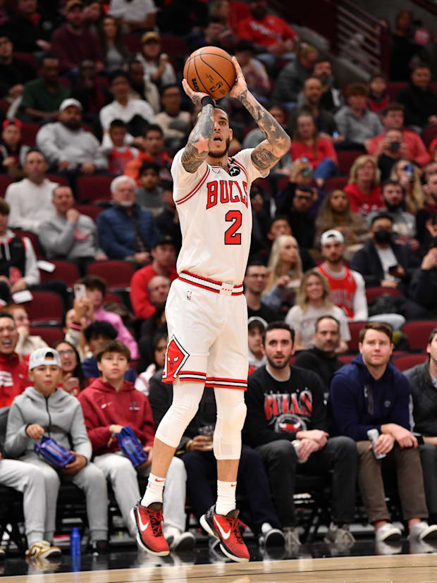 Lonzo Ball of the Bulls