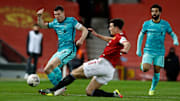 Manchester United e Liverpool se enfrentam pela Premier League. 