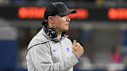 Boise State Broncos head coach Spencer Danielson received a verbal commitment three-star edge rusher Jaden Williams.