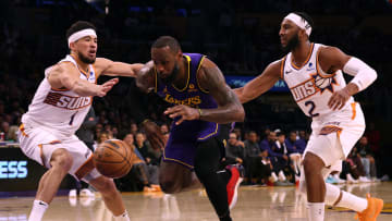 Phoenix Suns v Los Angeles Lakers