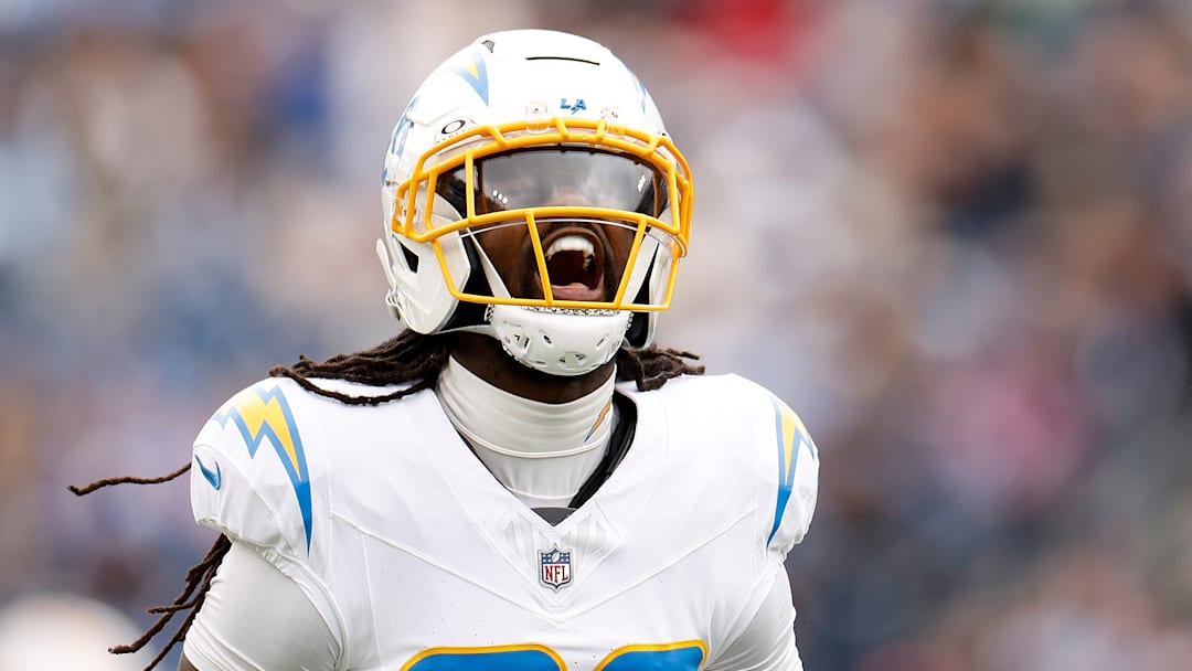 Los Angeles Chargers v Tennessee Titans