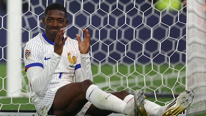 Dembélé tem 28 anos e soma 49 participações em gols em 56 jogos na temporada Dembélé tem 28 anos e soma 49 participações em gols em 56 jogos na temporada