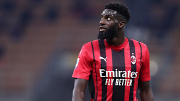 Tiémoué Bakayoko avec l'AC Milan.