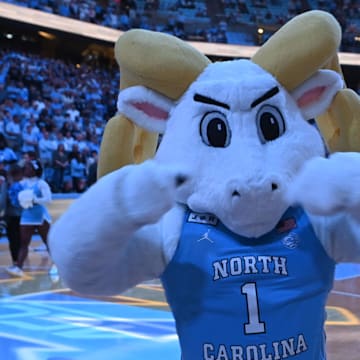 Former UNC Basketball Wing Drains First NBA Preseason Bucket