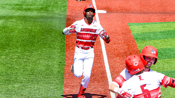 Louisville outfielder Eddie King Jr. (42)