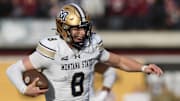 Montana State Bobcats quarterback Justin Lamson (8)