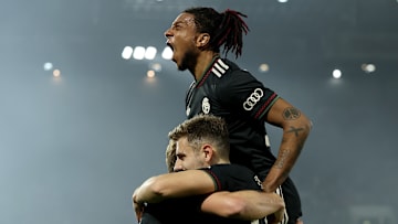 Bleiben Michael Olise und die Bayern auch gegen Leverkusen oben auf?