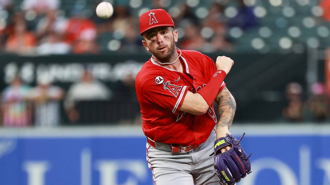 Aug 5, 2026; Baltimore, Maryland, USA; Los Angeles Angels shortstop Zach Neto (9) throws to first for an out during the fourth inning against the Baltimore Orioles at Oriole Park at Camden Yards. Mandatory Credit: Daniel Kucin Jr.-Imagn Images Aug 5, 2026; Baltimore, Maryland, USA; Los Angeles Angels shortstop Zach Neto (9) throws to first for an out during the fourth inning against the Baltimore Orioles at Oriole Park at Camden Yards. Mandatory Credit: Daniel Kucin Jr.-Imagn Images