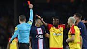 Salis Abdul Samed a été expulsé face au PSG.