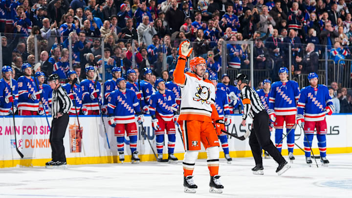 Anaheim Ducks v New York Rangers
